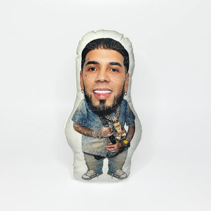 Cojín chiquito Anuel